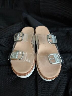 Clear Double-Buckle Platform Slide Sandals in Nude/clear